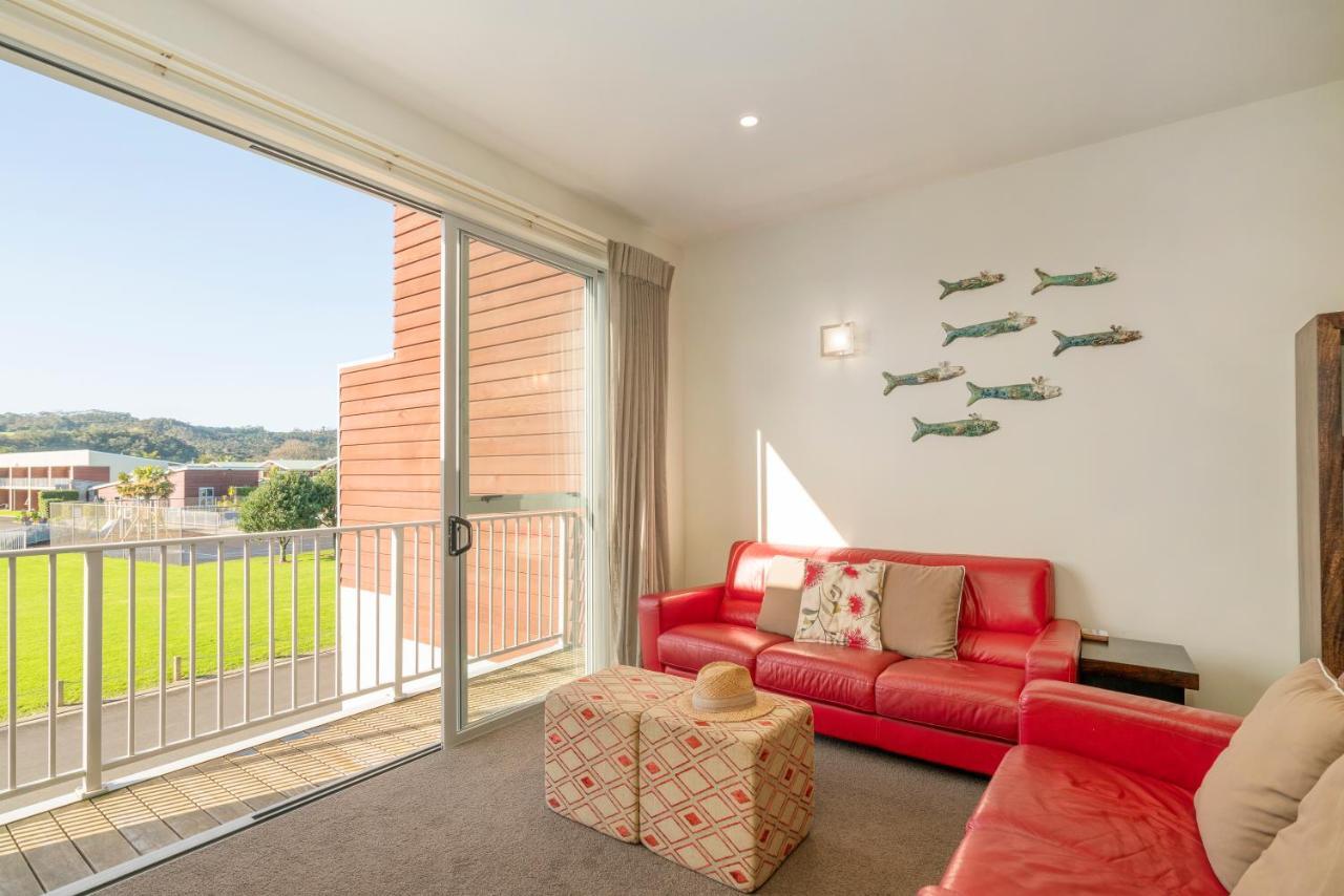 Ocean Serenity Apartments Whitianga Luaran gambar